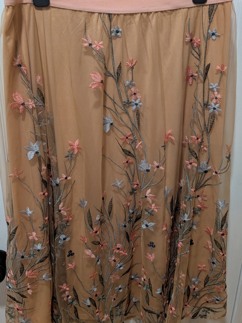 Cupio Mesh Skirt With Floral Embroidery Size XL